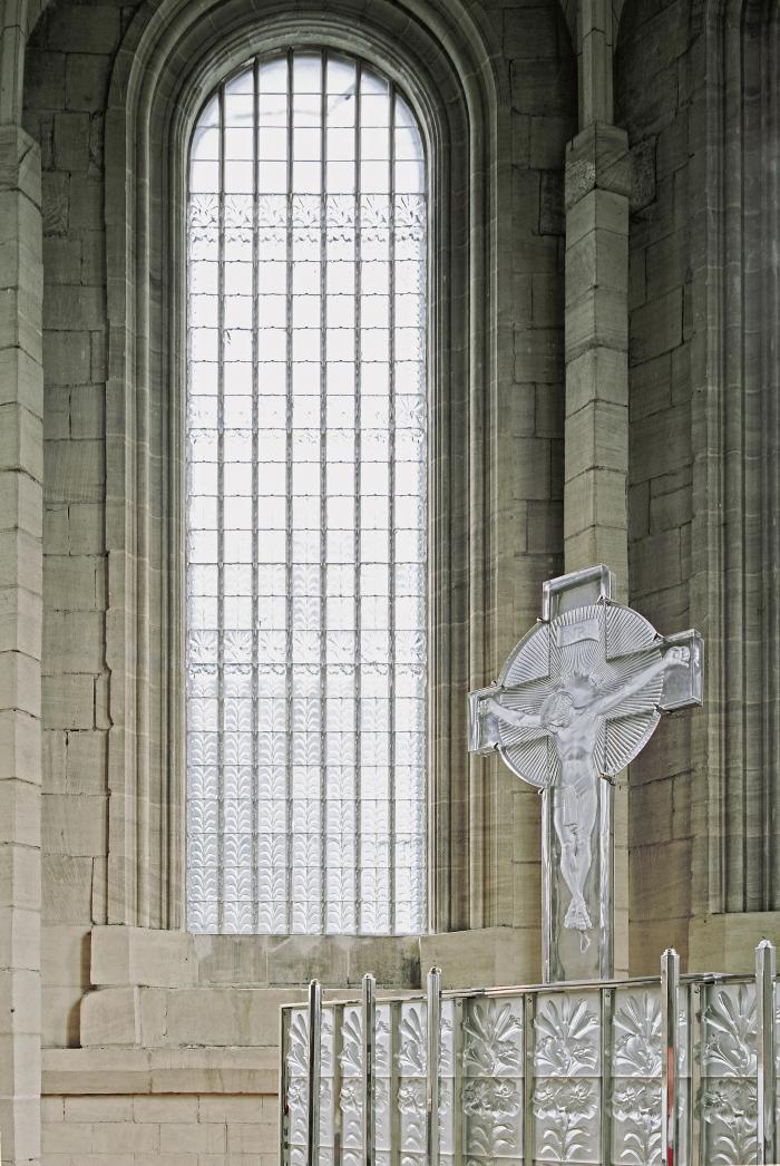 A Notre-Dame de Fidélité kápolna, Douvres-la-Délivrande, 1931 © C. Urbain – Musée Lalique