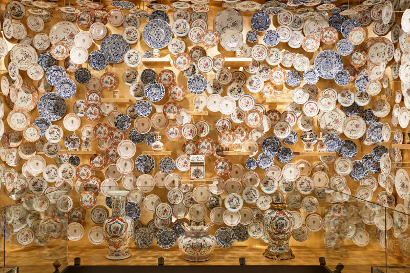 porcelain-room-prada-tom-postma-design_dezeen_2364_col_8.jpg
