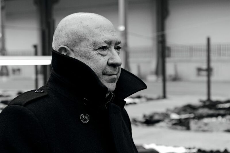 christian_boltanski_credit_didier_plowy_2010.jpeg